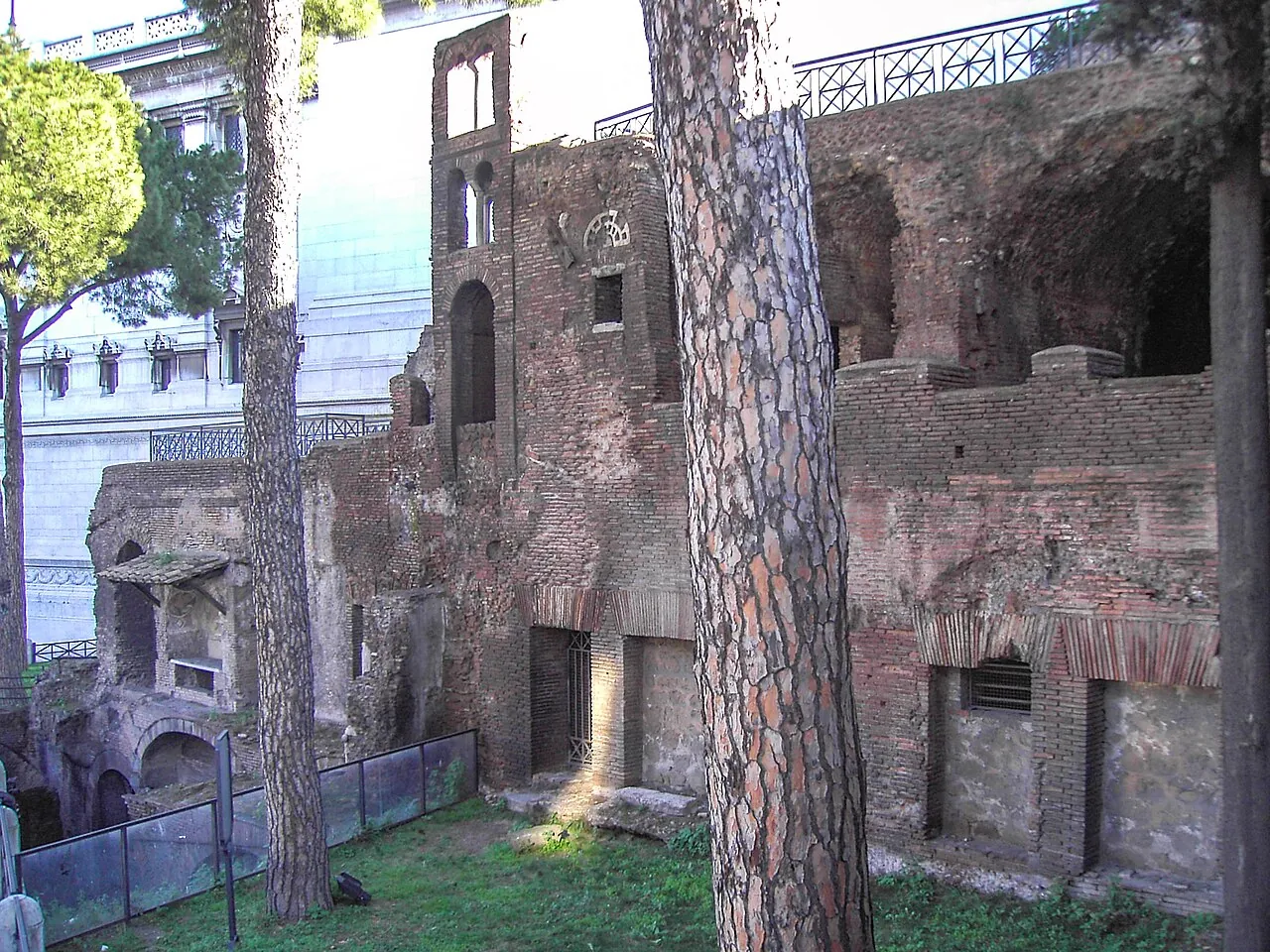 Insula romana all'Aracoeli, Roma, fotografia storica del 1907
